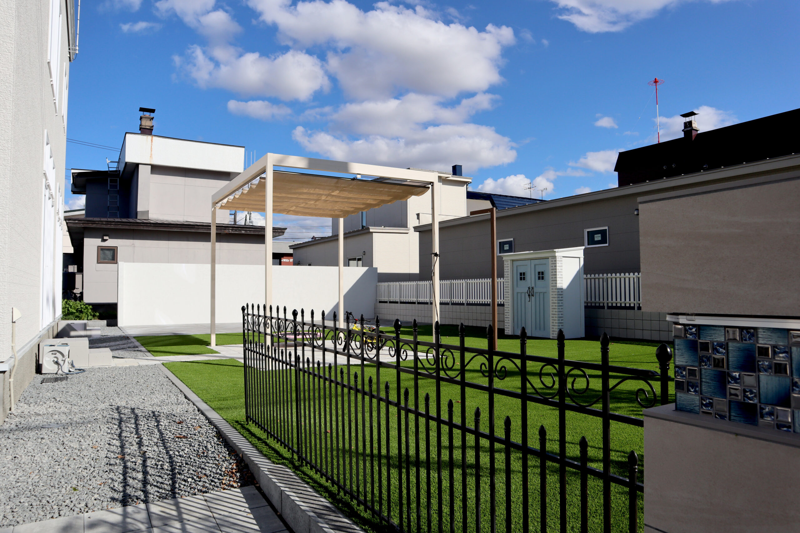 アイアンフェンス